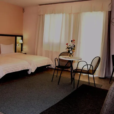Batselas Classic Hotel