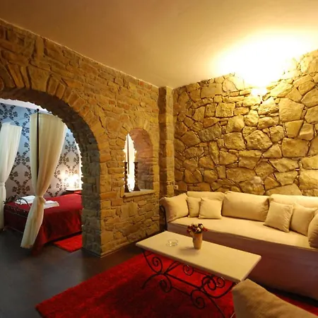 Batselas Classic Hotel Argos Orestikon